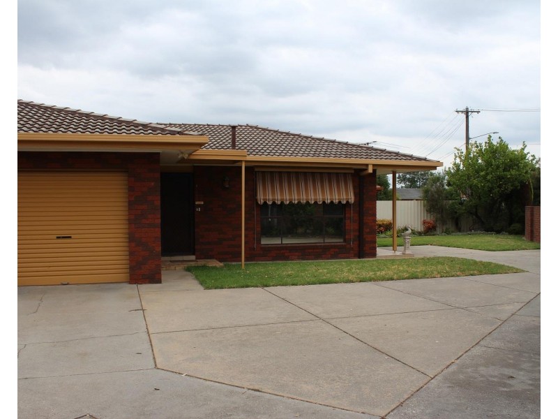 1/480 HAZEL Court, Lavington NSW 2641