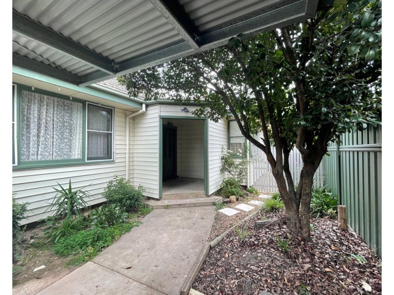 303 FALLON Street, North Albury NSW 2640