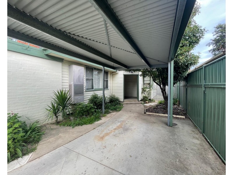 303 FALLON Street, North Albury NSW 2640