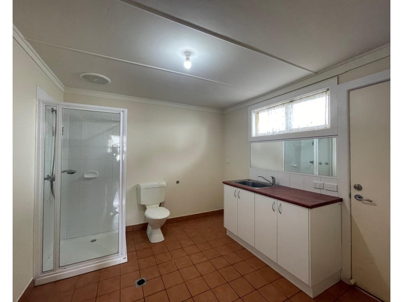 303 FALLON Street, North Albury NSW 2640