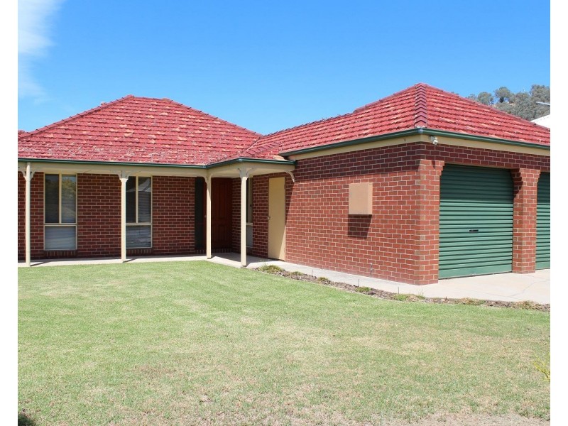21 Palm Drive, East Albury NSW 2640