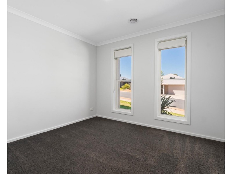 119 Ava Avenue, Thurgoona NSW 2640