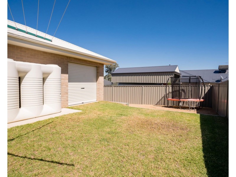 119 Ava Avenue, Thurgoona NSW 2640