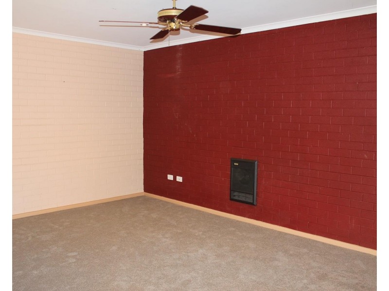 9/429 MCDONALD Road, Lavington NSW 2641