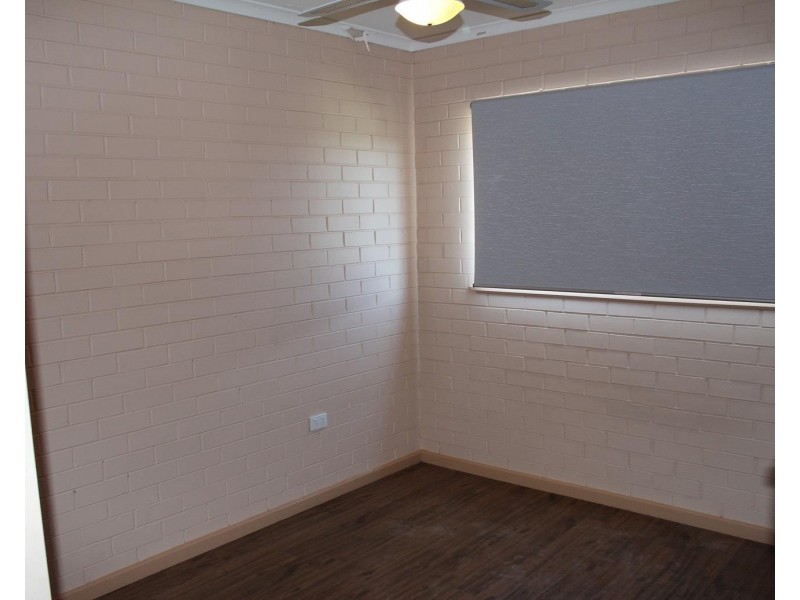 9/429 MCDONALD Road, Lavington NSW 2641