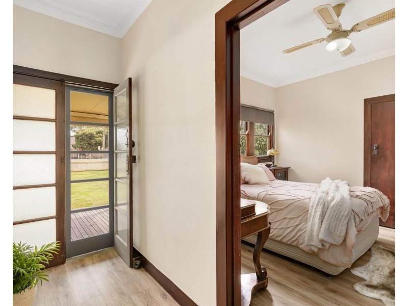 262 OLIVE Street, South Albury NSW 2640