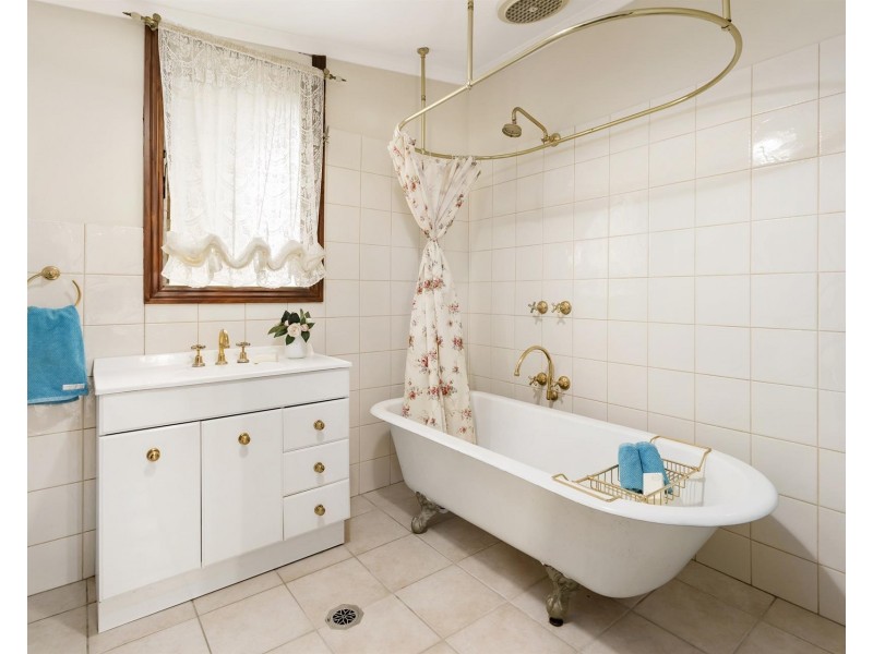 262 OLIVE Street, South Albury NSW 2640