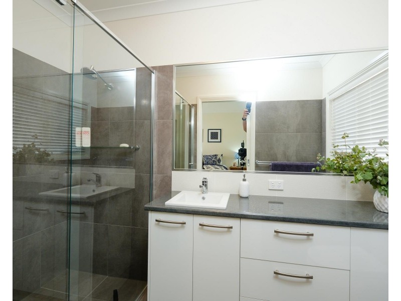 617 Elm Street, Albury NSW 2640