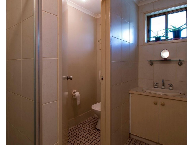 4/611 PRUNE Street, Lavington NSW 2641