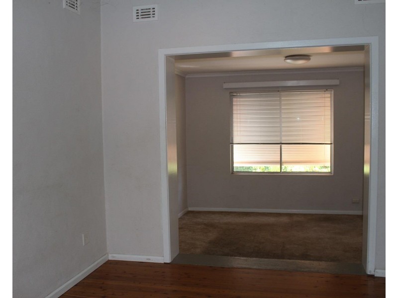 415 OLIVE Street, South Albury NSW 2640