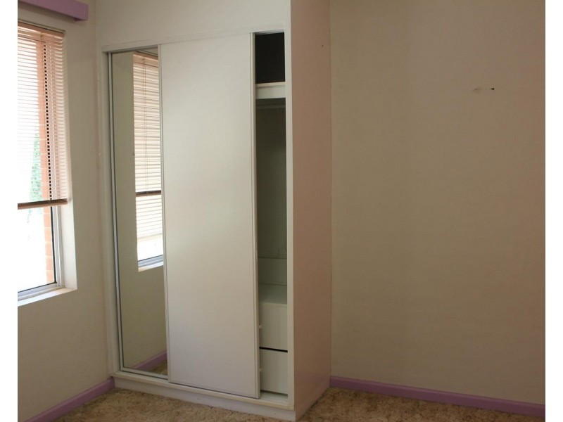 415 OLIVE Street, South Albury NSW 2640