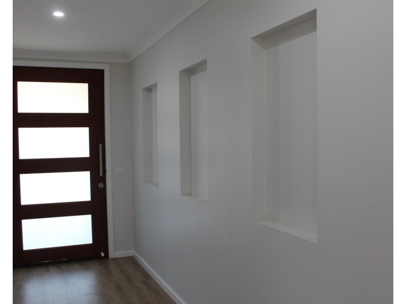 9 CLEARWATER Place, Thurgoona NSW 2640