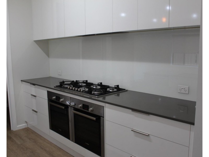 9 CLEARWATER Place, Thurgoona NSW 2640