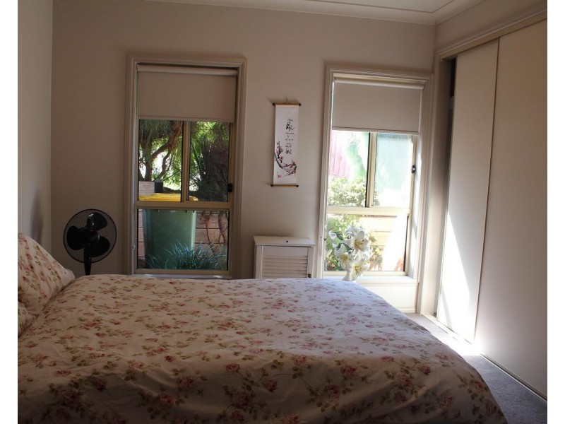 1/68 Mountainview Drive, Lavington NSW 2641