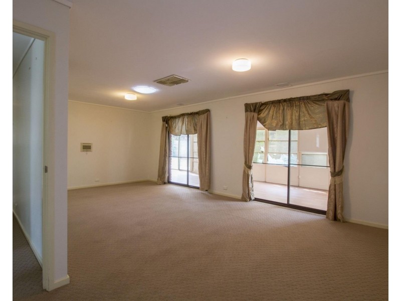 7 GILBUL Way, Springdale Heights NSW 2641