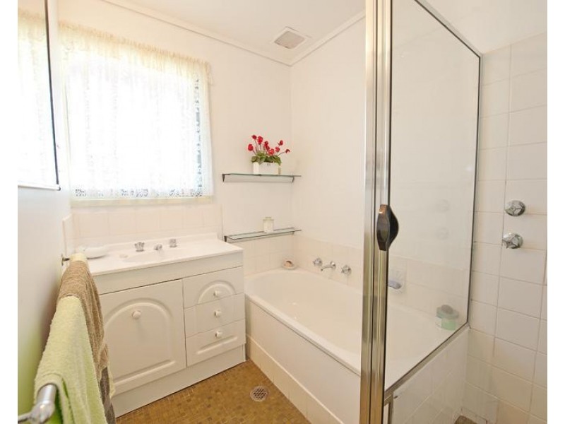 7 GILBUL Way, Springdale Heights NSW 2641