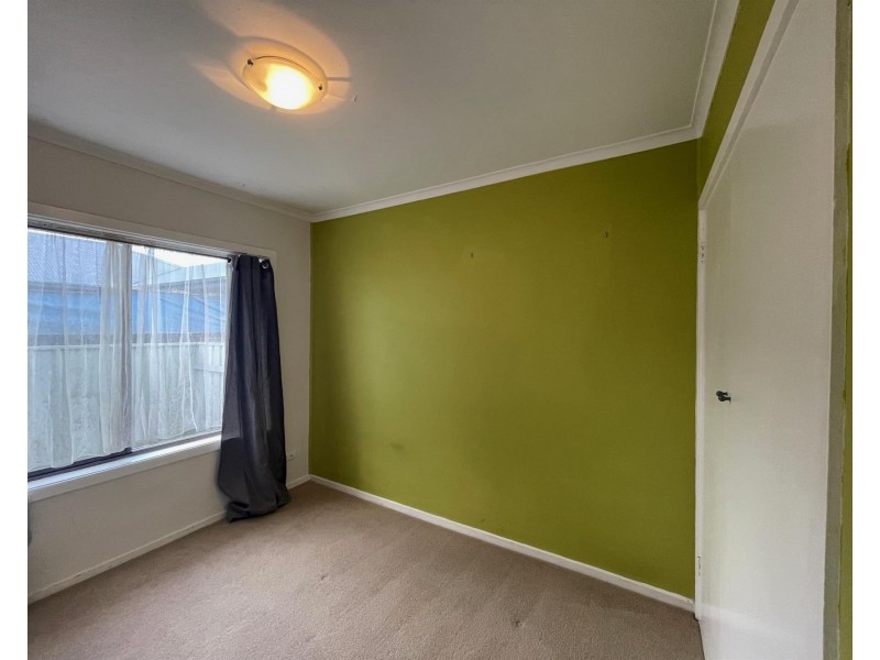 2/610 Prune Street, Lavington NSW 2641