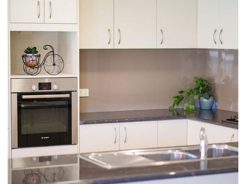 6 Firetail Street, Thurgoona NSW 2640