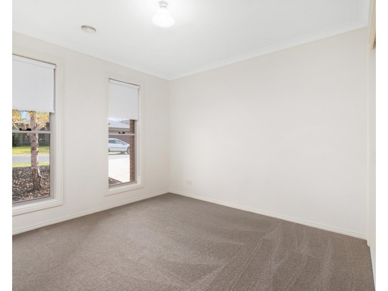 6 Firetail Street, Thurgoona NSW 2640