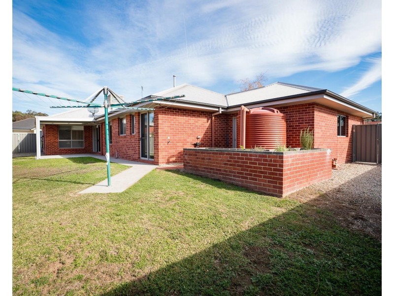6 Firetail Street, Thurgoona NSW 2640