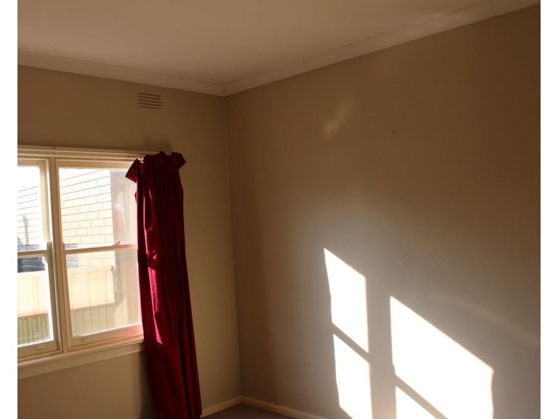 1084 Bralgon Street, North Albury NSW 2640