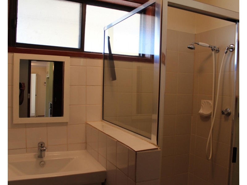 486 KOTTHOFF Street, Lavington NSW 2641