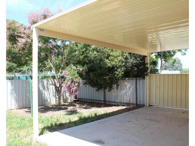 486 KOTTHOFF Street, Lavington NSW 2641