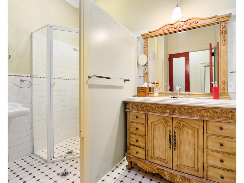 522 GUINEA Street, Albury NSW 2640