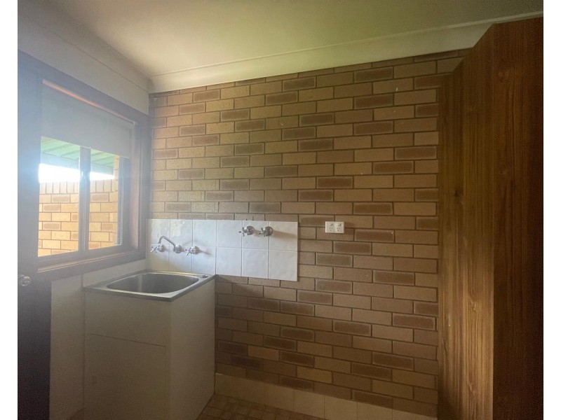1/877 Watson Street, Glenroy NSW 2640
