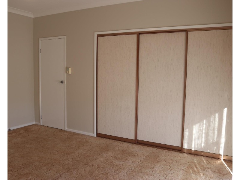 1/542 MARGARET Place, Lavington NSW 2641