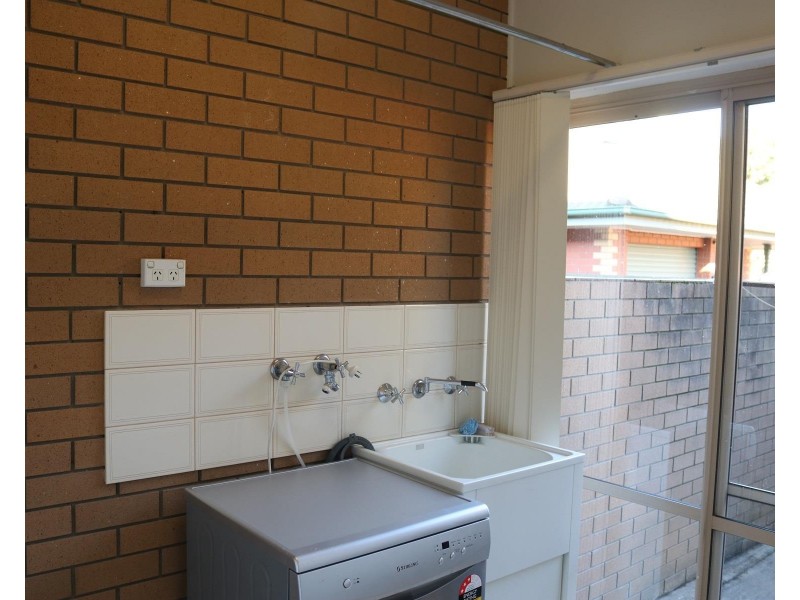 1/542 MARGARET Place, Lavington NSW 2641