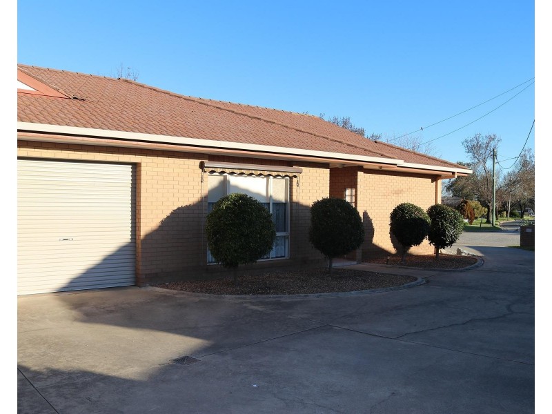 1/542 MARGARET Place, Lavington NSW 2641