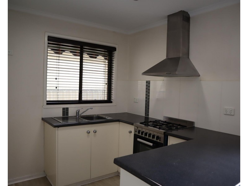 3/337 Kaitlers Road, Lavington NSW 2641