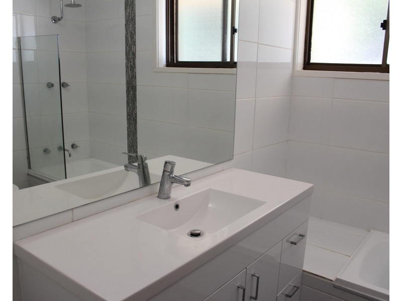 3/337 Kaitlers Road, Lavington NSW 2641