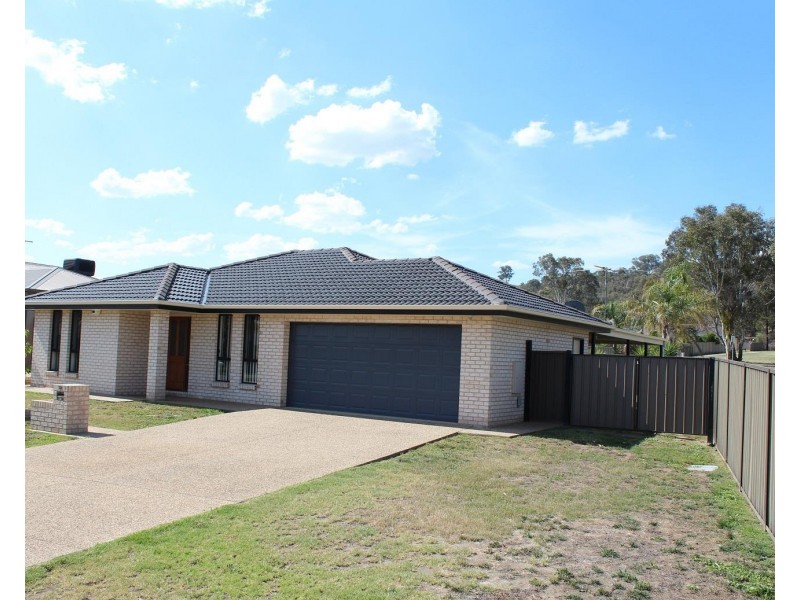 28 Dalbirra Place, Springdale Heights NSW 2641