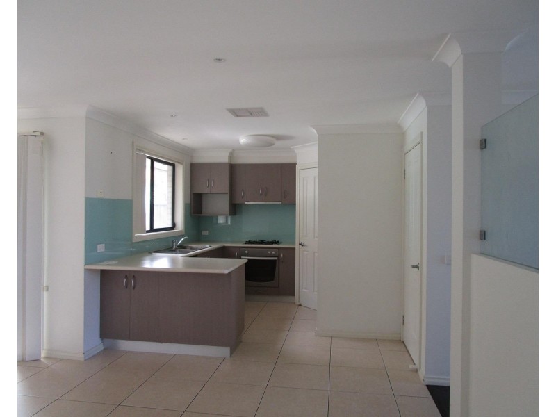 28 Dalbirra Place, Springdale Heights NSW 2641