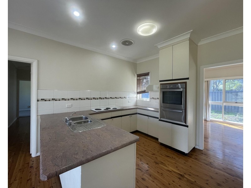 907 Pemberton Street, West Albury NSW 2640