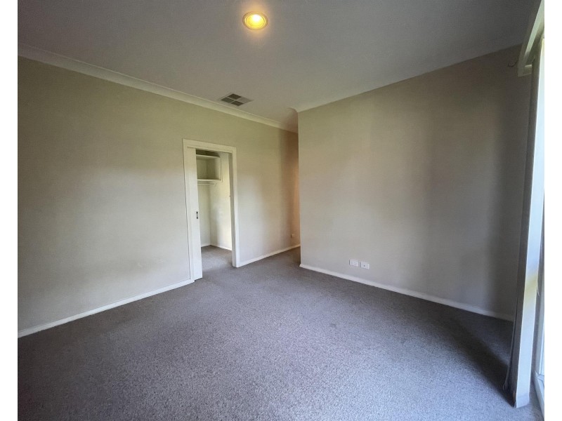 907 Pemberton Street, West Albury NSW 2640