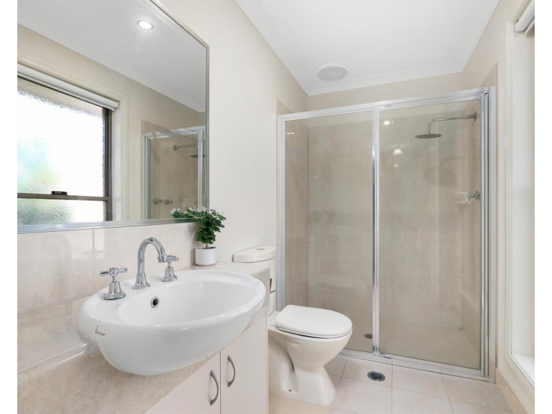 6 Firetail Street, Thurgoona NSW 2640