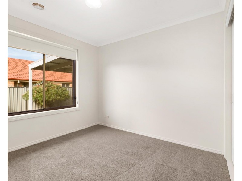 6 Firetail Street, Thurgoona NSW 2640