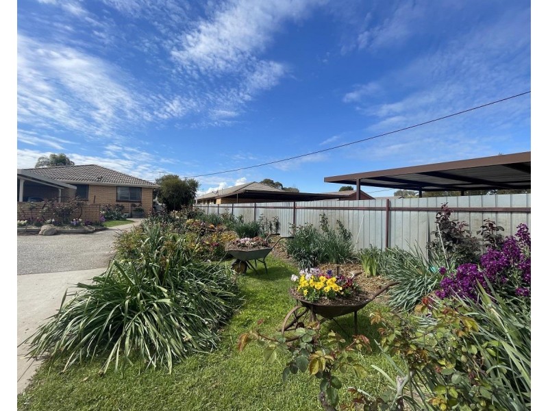 4/618 Hague Street, Lavington NSW 2641