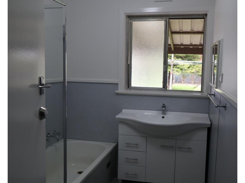 361 PARNALL Street, Lavington NSW 2641