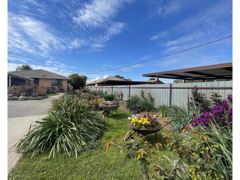 4/618 HAGUE Street, Lavington NSW 2641
