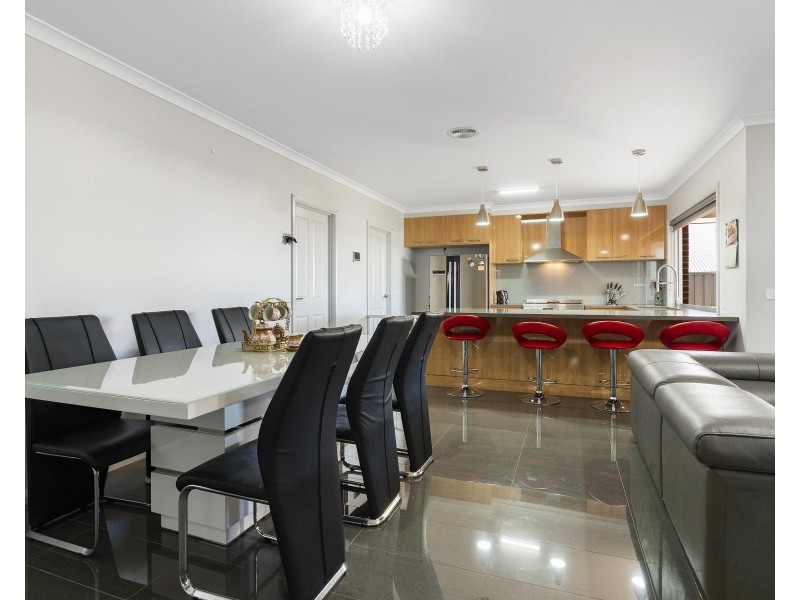 10 NEVADA Street, Springdale Heights NSW 2641