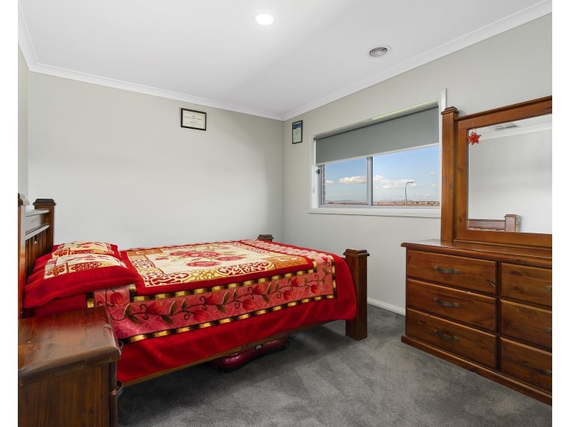 10 NEVADA Street, Springdale Heights NSW 2641