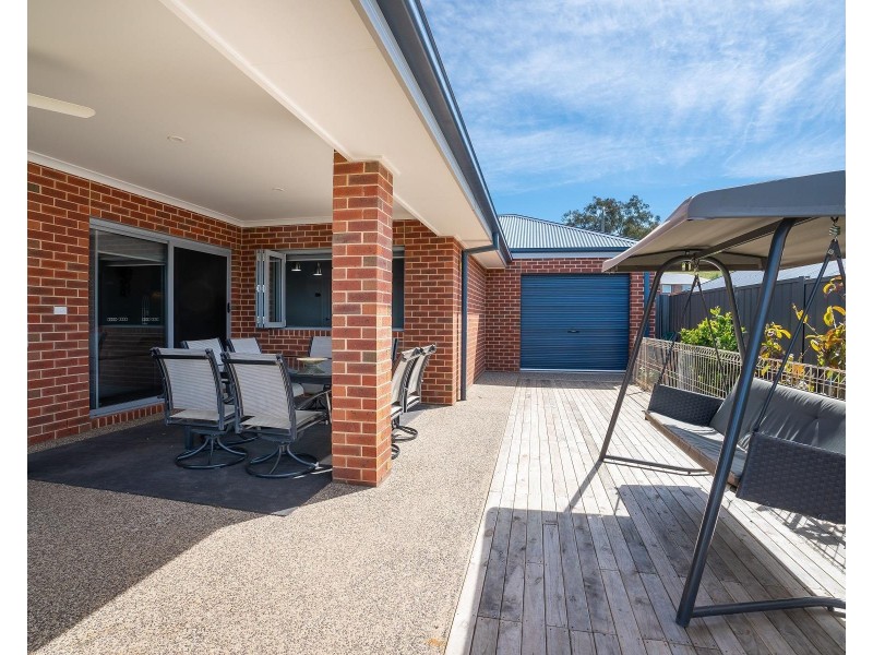 10 NEVADA Street, Springdale Heights NSW 2641