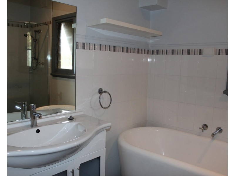 313 Downside Street, East Albury NSW 2640