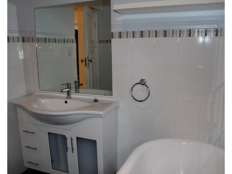 313 Downside Street, East Albury NSW 2640