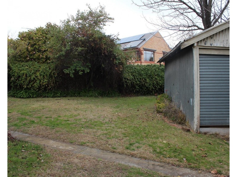 313 Downside Street, East Albury NSW 2640