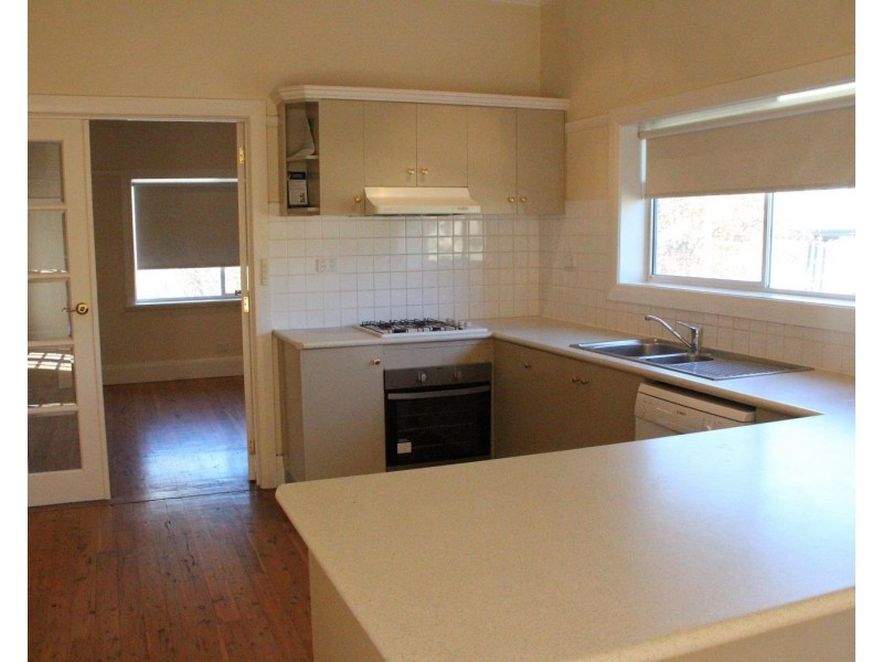 380 Kenilworth Street, East Albury NSW 2640
